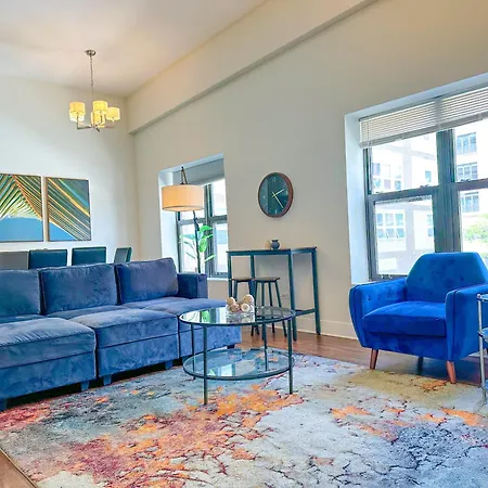 Spacious 3Br 420 Friendly Apartment Near Mccormick Place, Lakefront And Soldier Field