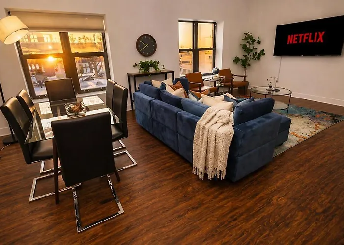 Spacious 3br 420 Friendly Near Mccormick Place, Lakefront And Soldier Field * Chicago