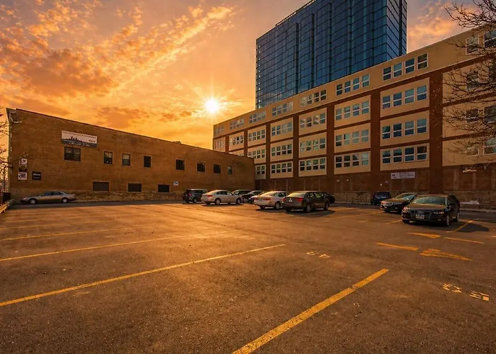 Apartment Spacious 3br 420 Friendly Near Mccormick Place, Lakefront And Soldier Field Chicago